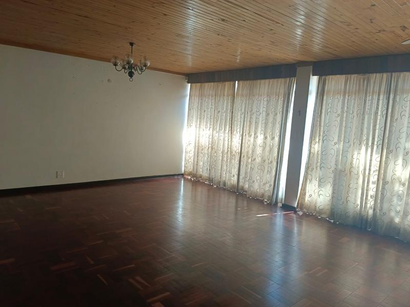 5 Bedroom Property for Sale in Sasolburg Free State